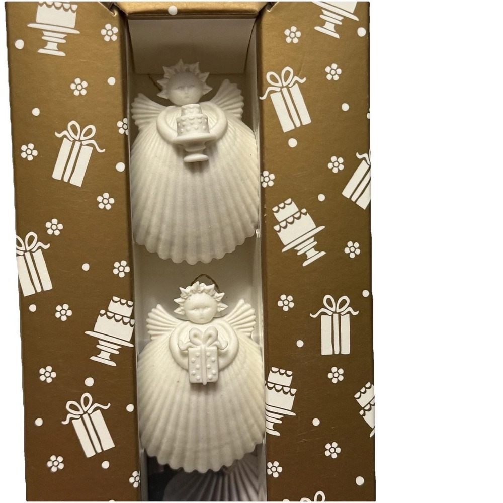 Vintage 1999 Margaret Furlong‎ Celebration Cherubs Shell Ornament Figurines Set